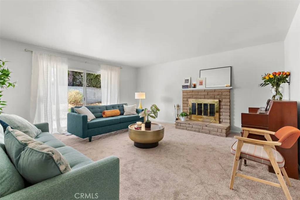 1476 Val Mar Drive, San Bernardino, California 92404 — photo 5