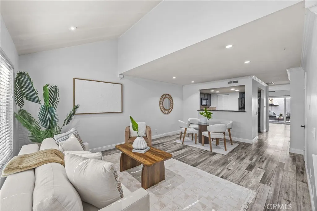 18741 Applewood, Huntington Beach, California 92646 — photo 5
