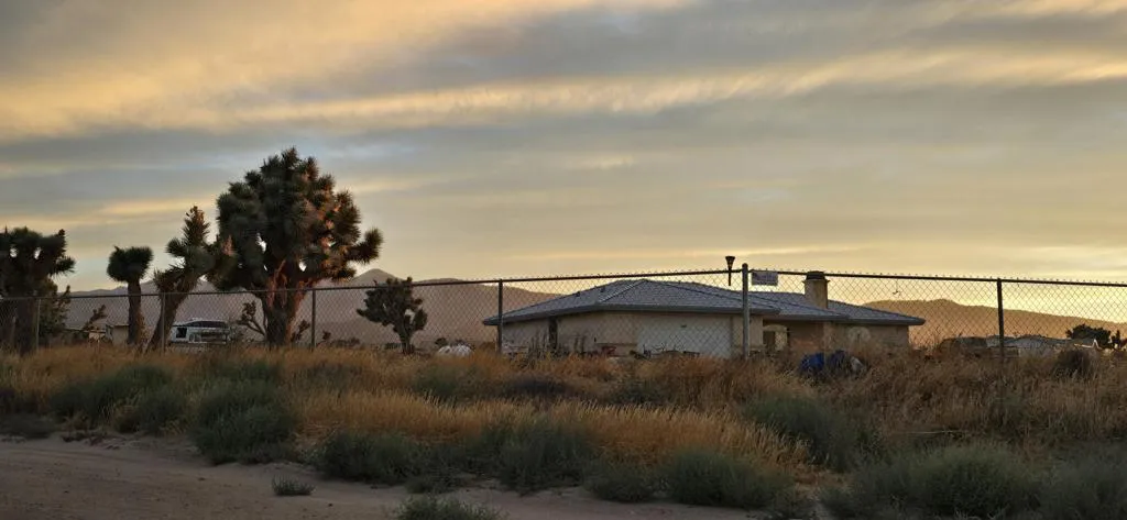 9286 Nevada Road, Phelan, California 92371 — photo 4