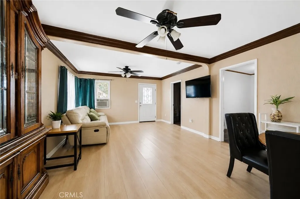 1221 W 88th, Los Angeles, California 90044 — photo 5