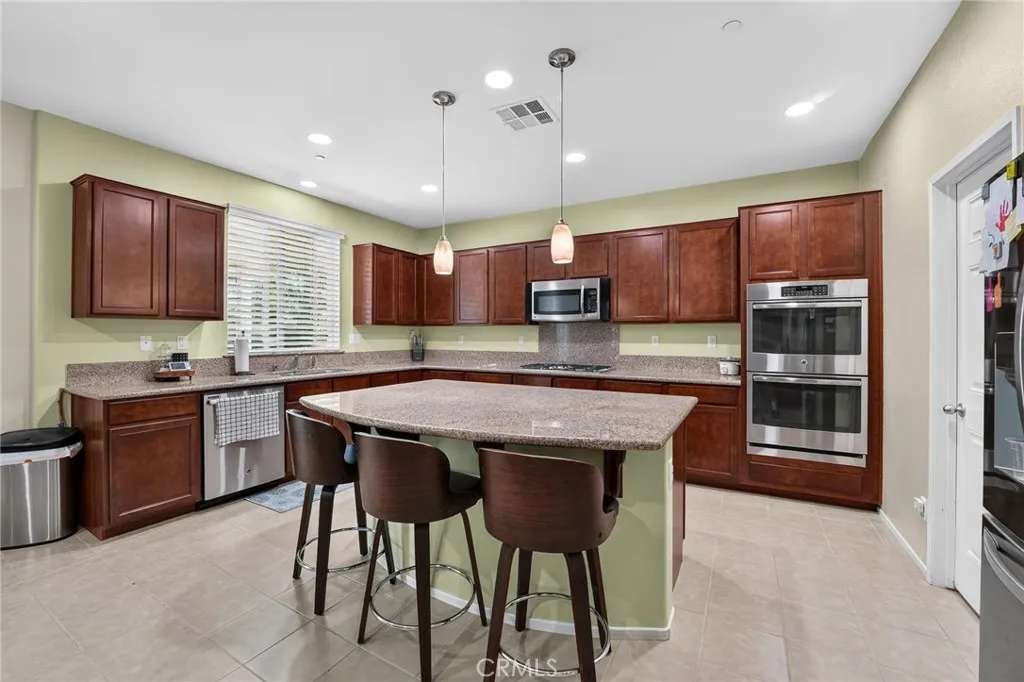 1216 Burgundy Rose, Beaumont, California 92223 — photo 5