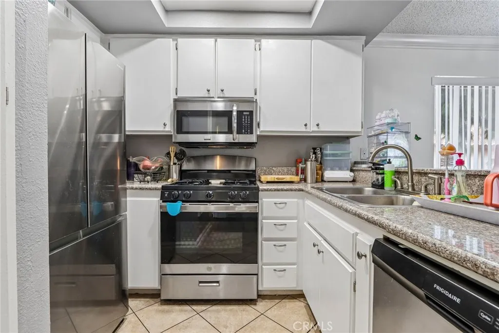 998 M204 La Costa, Corona, California 92879 — photo 4