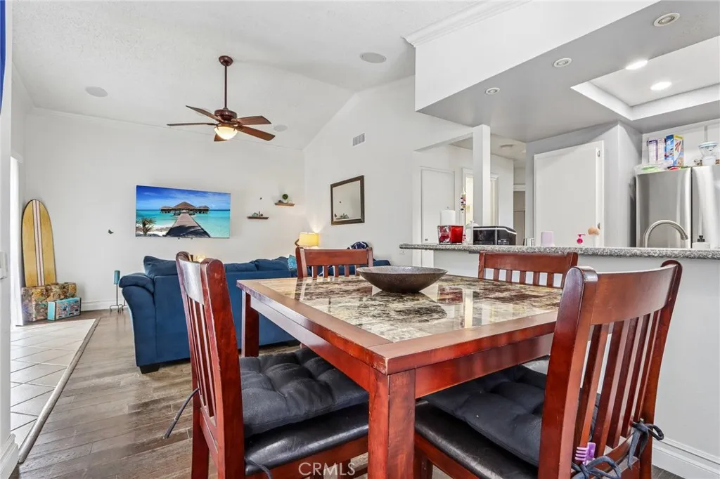998 M204 La Costa, Corona, California 92879 — photo 5