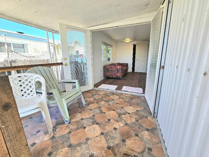 Front Patio / Room 1