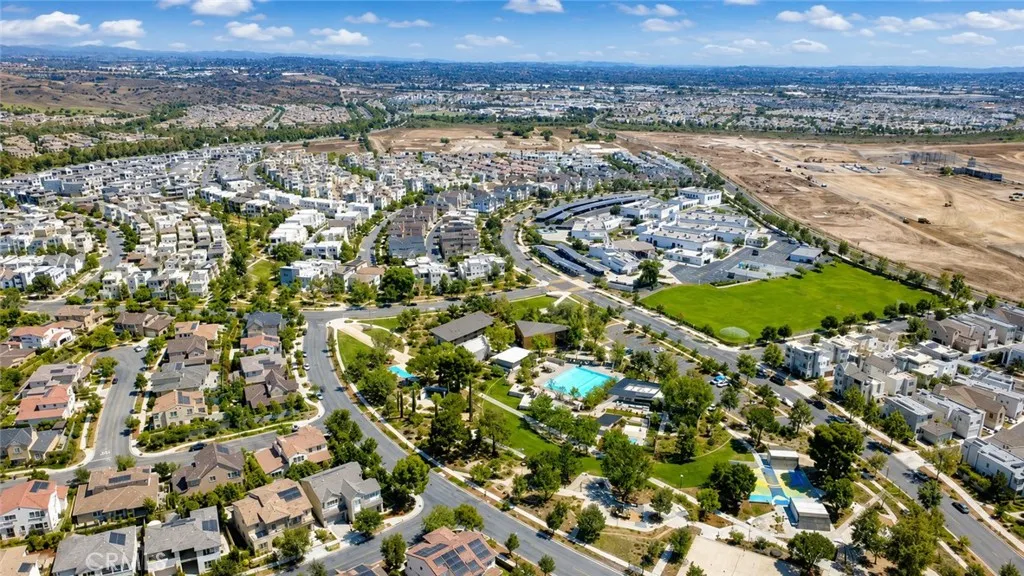 111 Episode, Irvine, California 92618 — photo 5