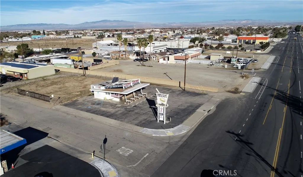 44431 Division Street, Lancaster, California 93535 — photo 4