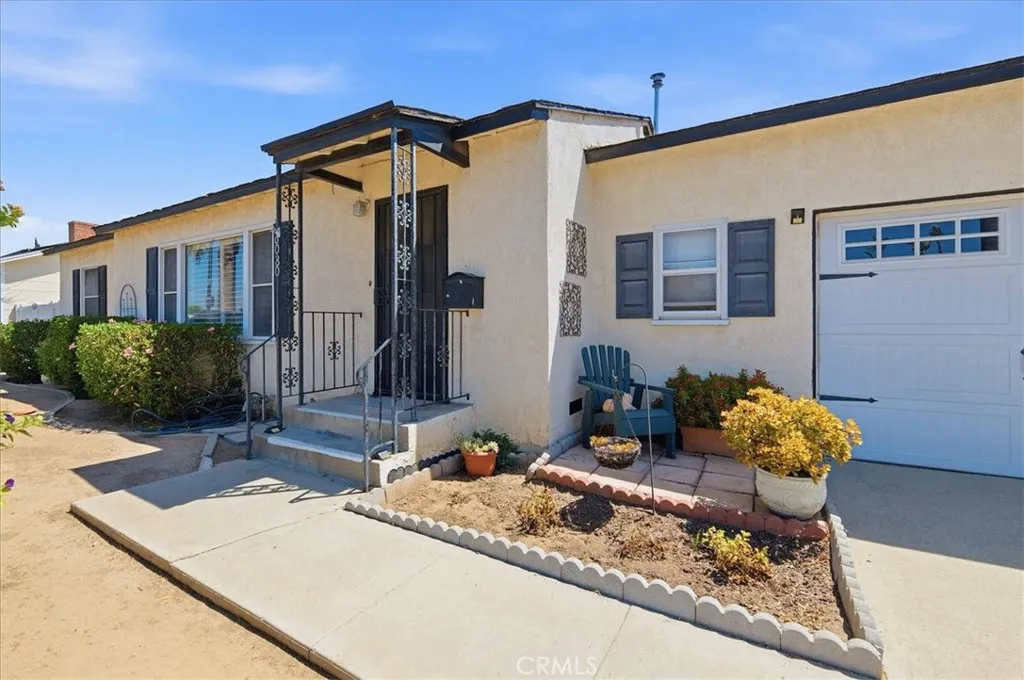 6080 Lawson Way, Riverside, California 92506 — photo 5