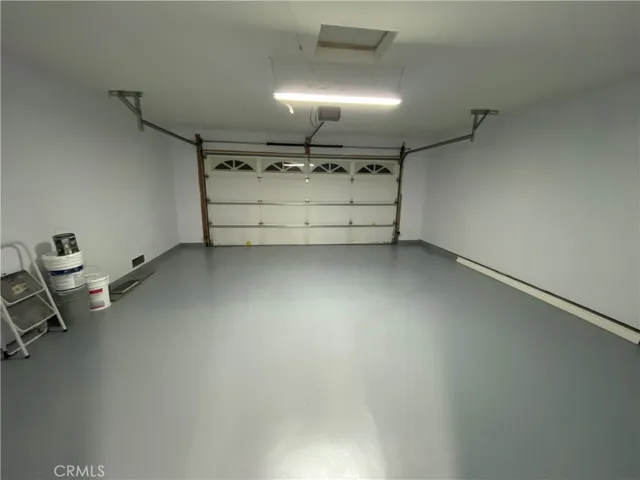 GARAGE 1