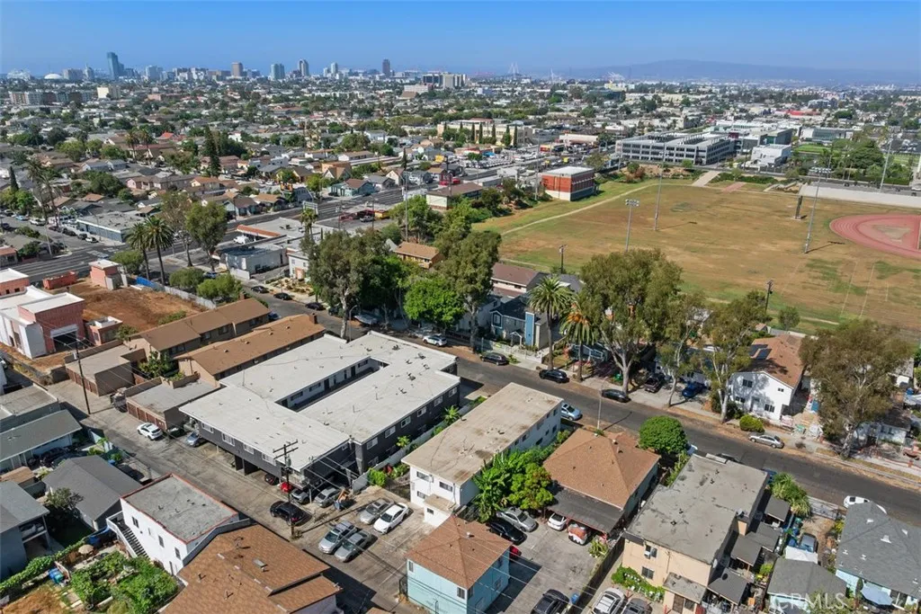 1868 Gardenia Avenue, Long Beach, California 90806 — photo 5