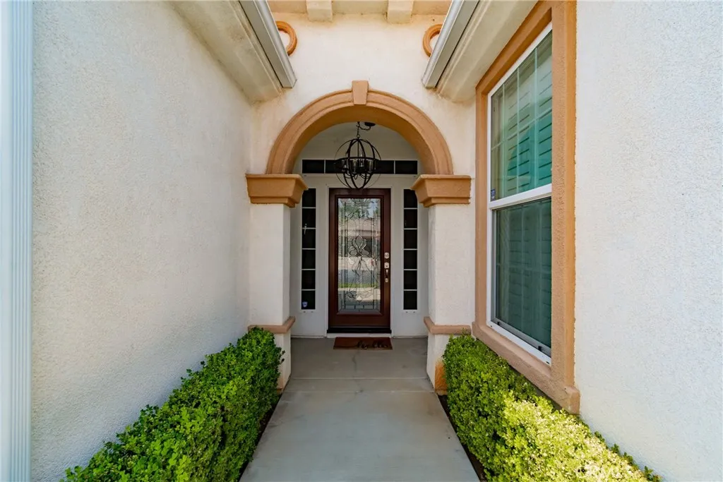 1565 Turtle, Beaumont, California 92223 — photo 5