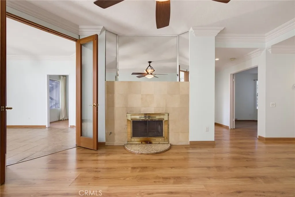 4623 E 4th 6, Long Beach, California 90814 — photo 4