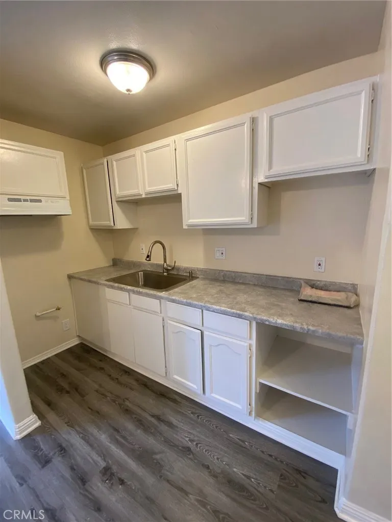 149 N Alexandria, Los Angeles, California 90004 — photo 5
