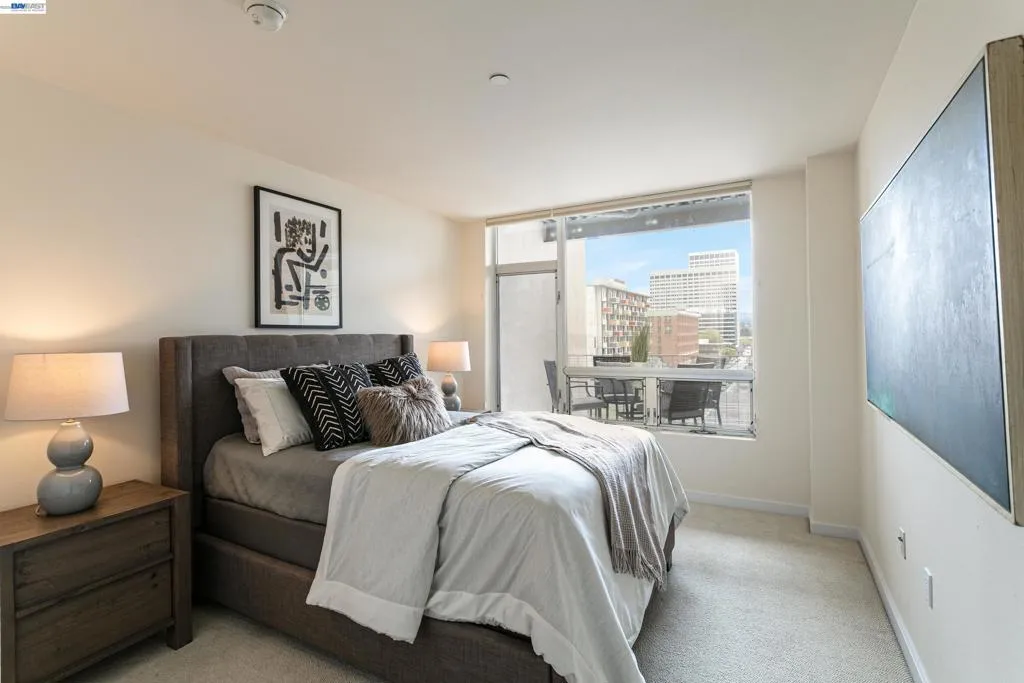 630 Thomas L Berkley Way 619, Oakland, California 94612 — photo 5
