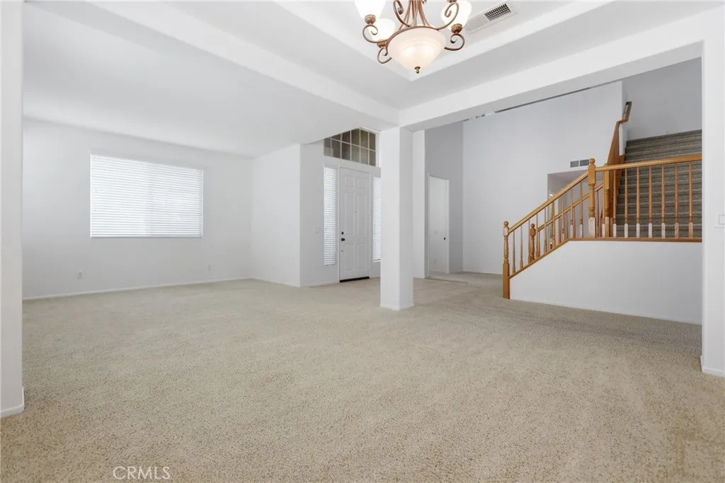 41726 Grand View Drive, Murrieta, California 92562 — photo 5