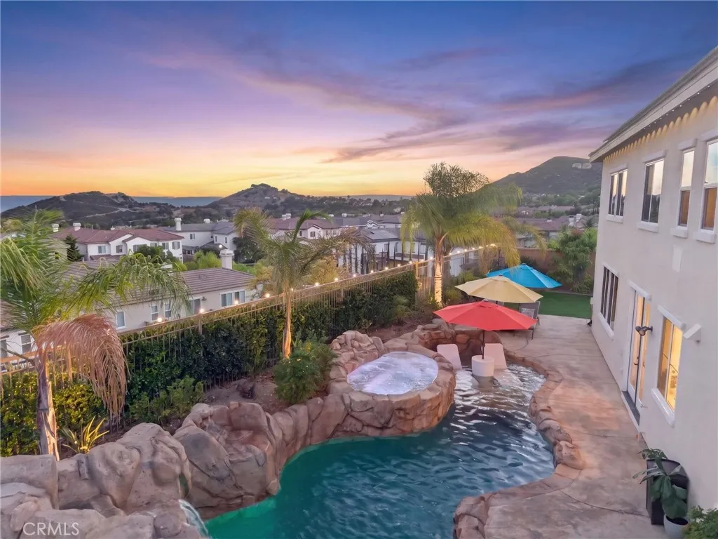 27390 Bent Grass, Murrieta, California 92562 — photo 5