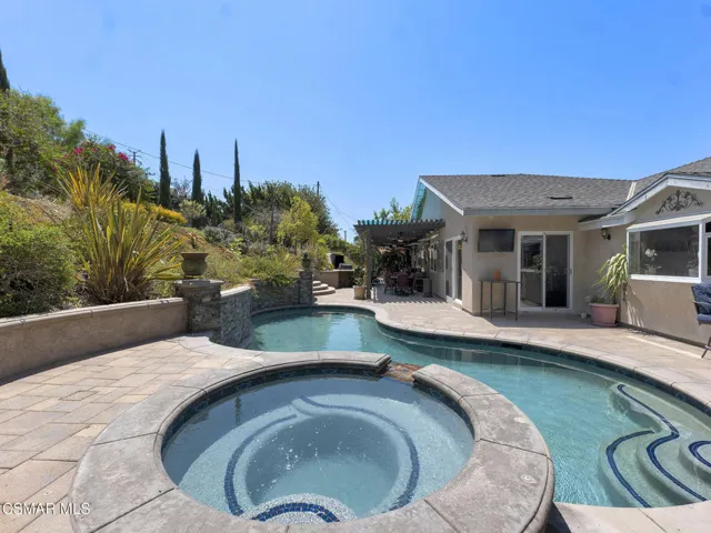 1450 Calle Avellano, Thousand Oaks -HsHP