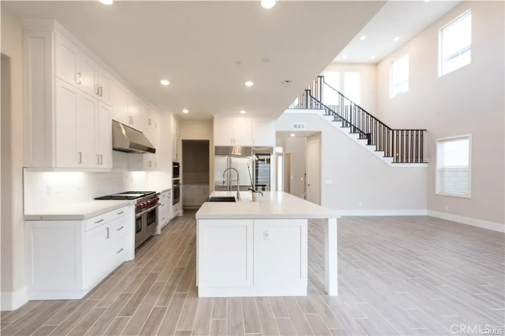 77 Gravity, Irvine, California 92618 — photo 5