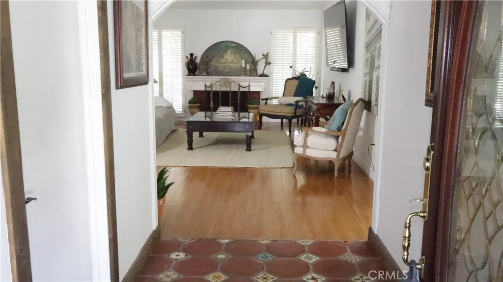 1626 Zinnia, Corona, California 92882 — photo 5