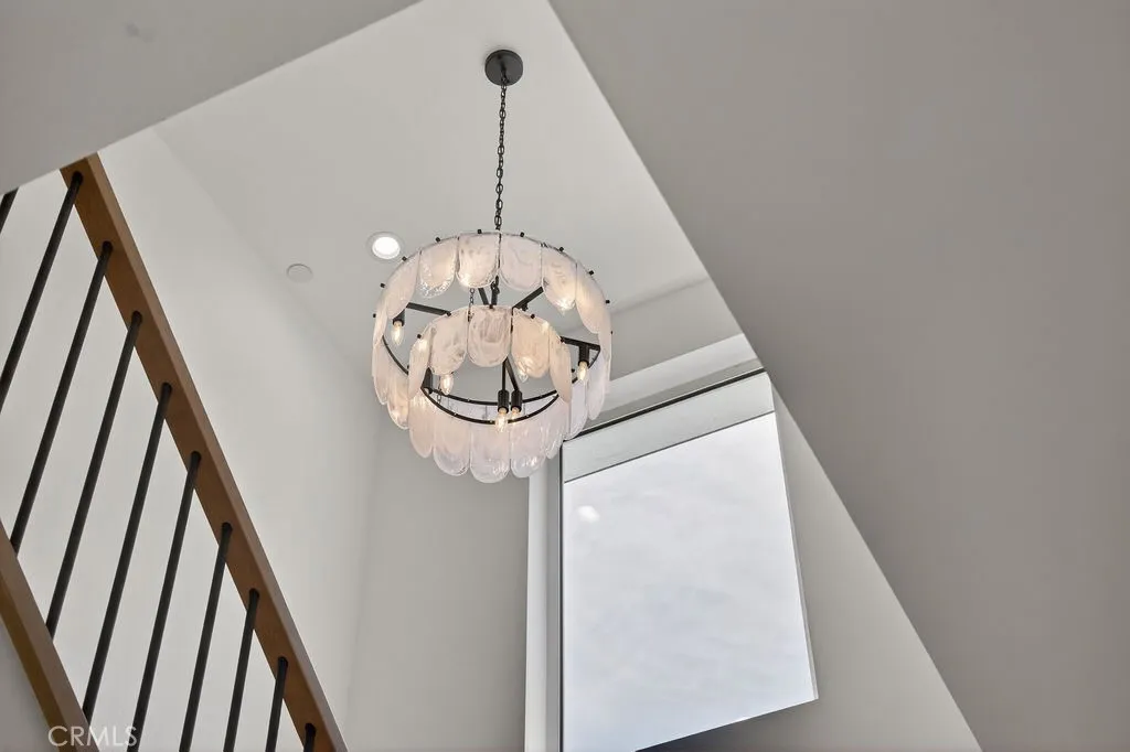 Photos are of the same model/floor plan at a different location and are for illustrative purposes only. Actual finishes, features, and options may vary.