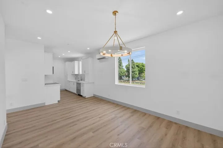 Photos are of the same model/floor plan at a different location and are for illustrative purposes only. Actual finishes, features, and options may vary.