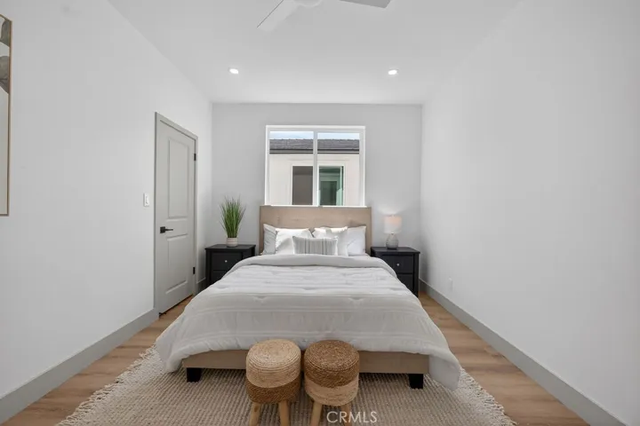 Photos are of the same model/floor plan at a different location and are for illustrative purposes only. Actual finishes, features, and options may vary.