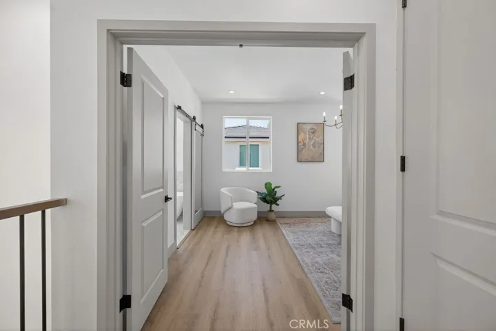 Photos are of the same model/floor plan at a different location and are for illustrative purposes only. Actual finishes, features, and options may vary.