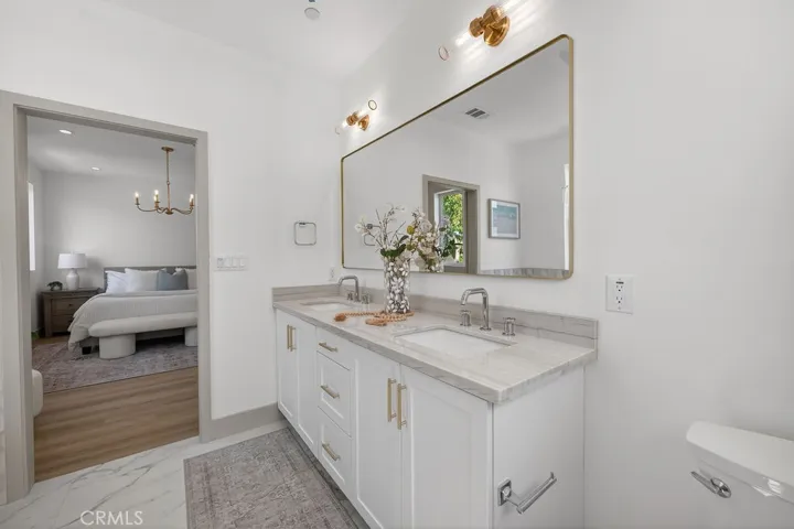 Photos are of the same model/floor plan at a different location and are for illustrative purposes only. Actual finishes, features, and options may vary.