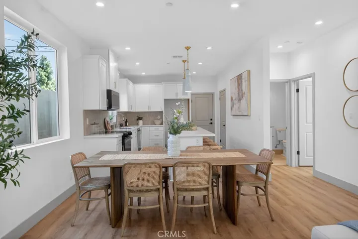 Photos are of the same model/floor plan at a different location and are for illustrative purposes only. Actual finishes, features, and options may vary.