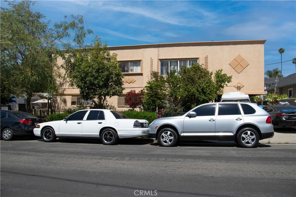 5005 Axtell