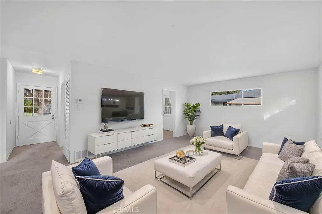 4944 Wilton Place, Riverside, California 92504 — photo 5