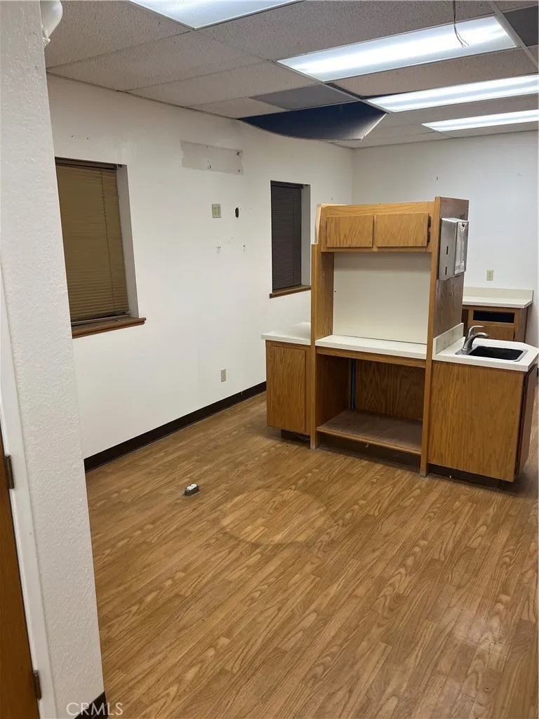 8307 California City, California City, California 93505 — photo 5
