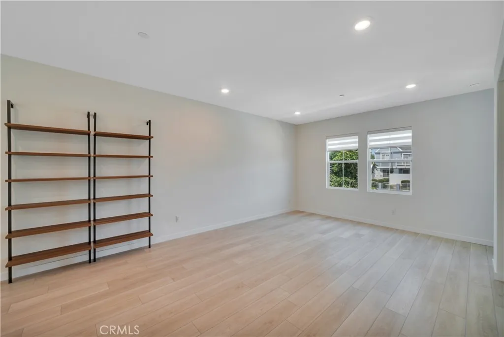 1285 Bonnet, Torrance, California 90502 — photo 5