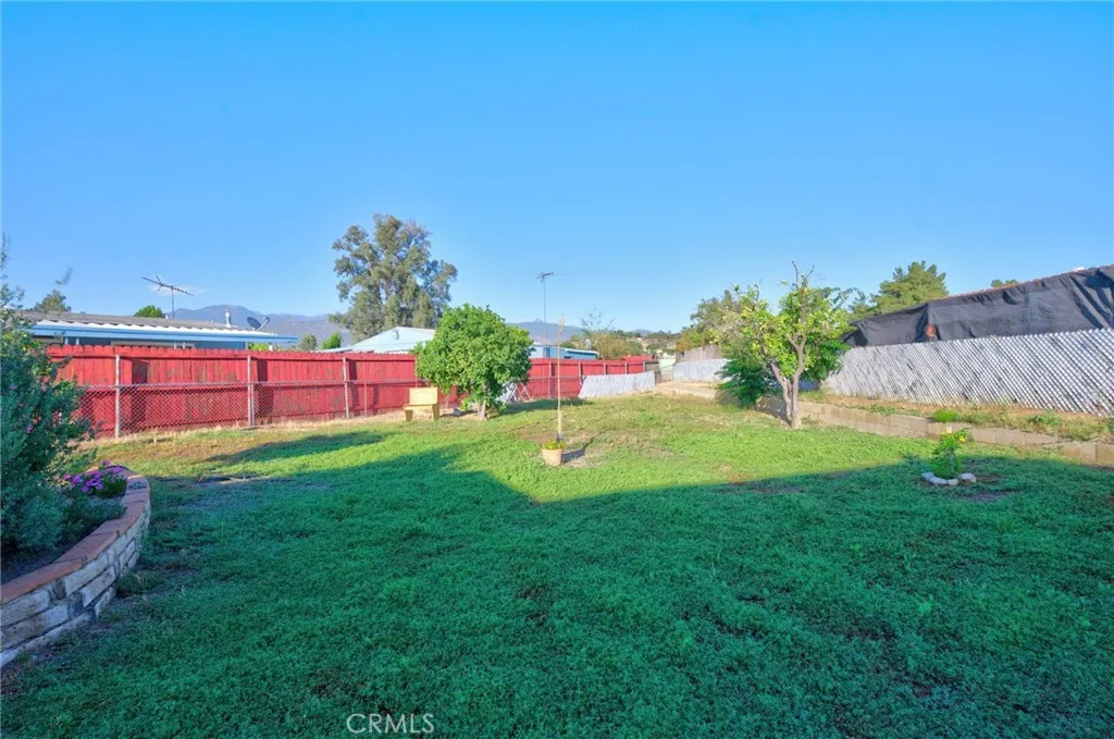 43831 Rassle, Hemet, California 92544 — photo 4