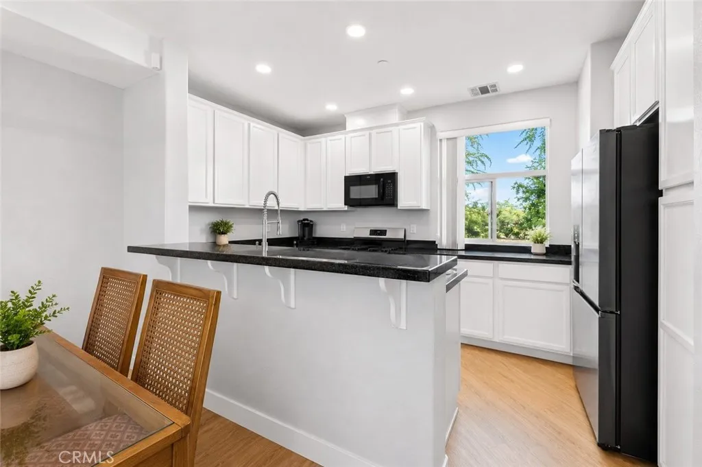 1624 Gramercy, Torrance, California 90501 — photo 5