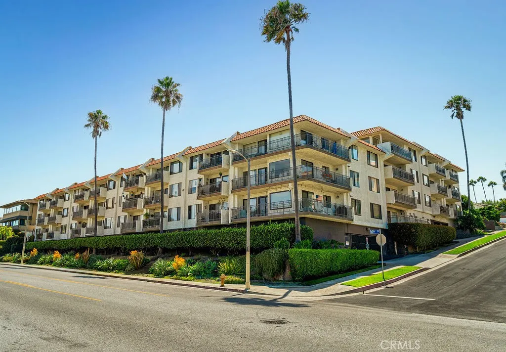 765 W 26th Street 105, San Pedro, California 90731 — photo 4