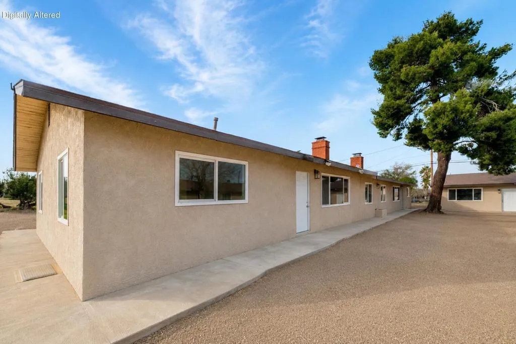 16020 Juniper Street, Hesperia, California 92345 — photo 4