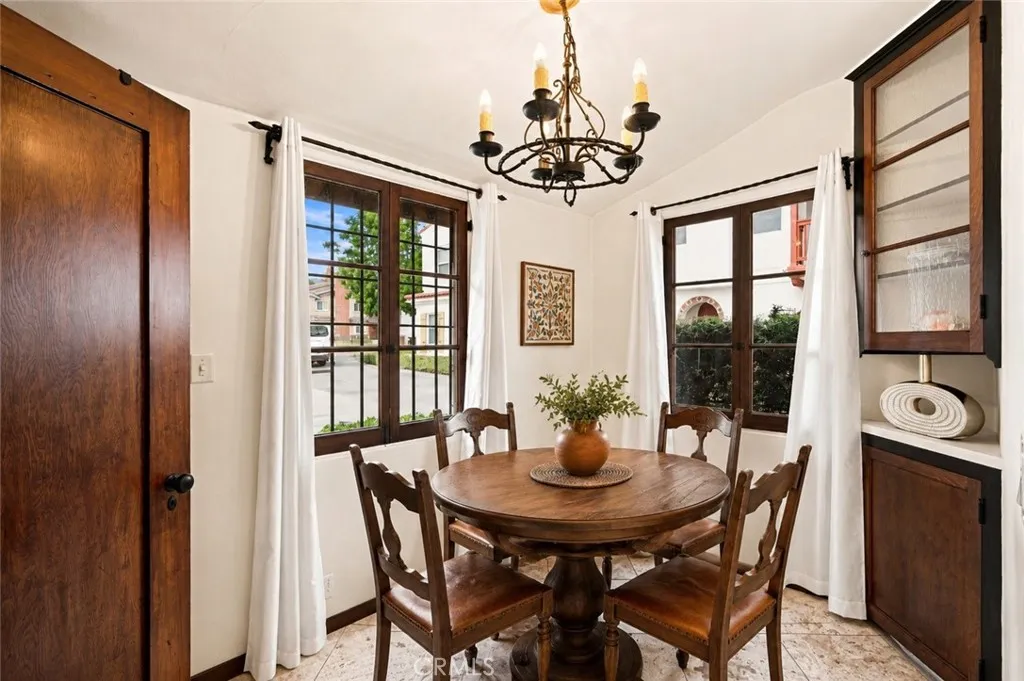 438 W Duarte, Monrovia, California 91016 — photo 5
