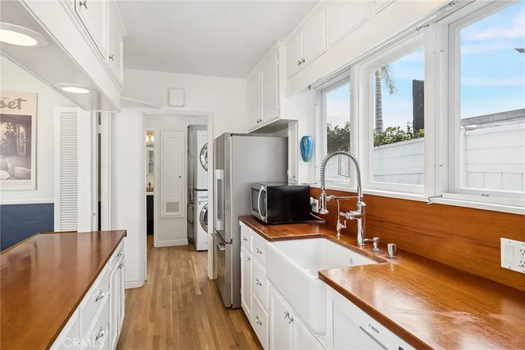 200 Grand Canal, Newport Beach, California 92662 — photo 5