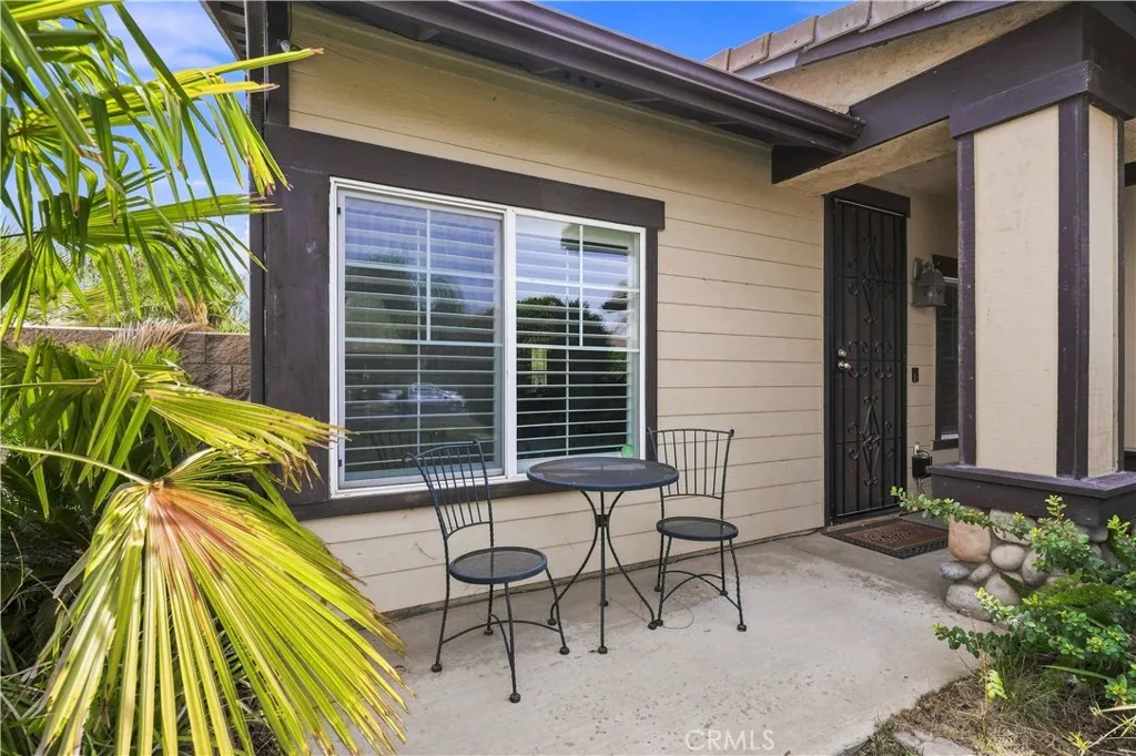 1390 Alabaster Avenue, Hemet, California 92545 — photo 4
