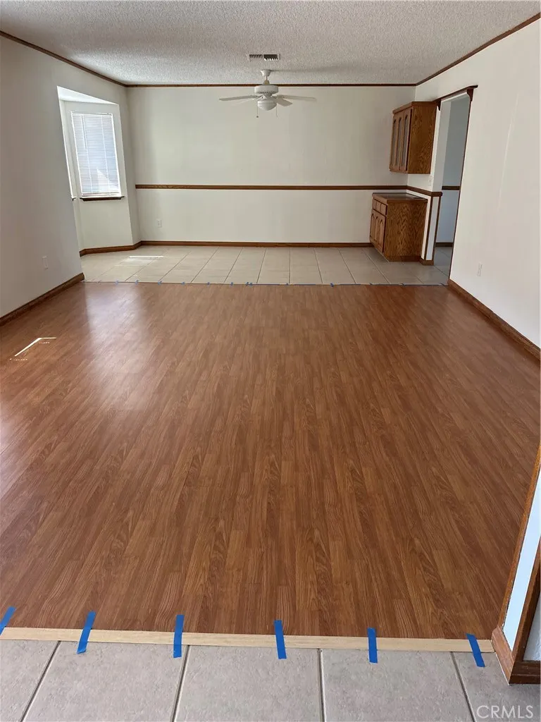 7515 Peach, Hesperia, California 92345 — photo 4