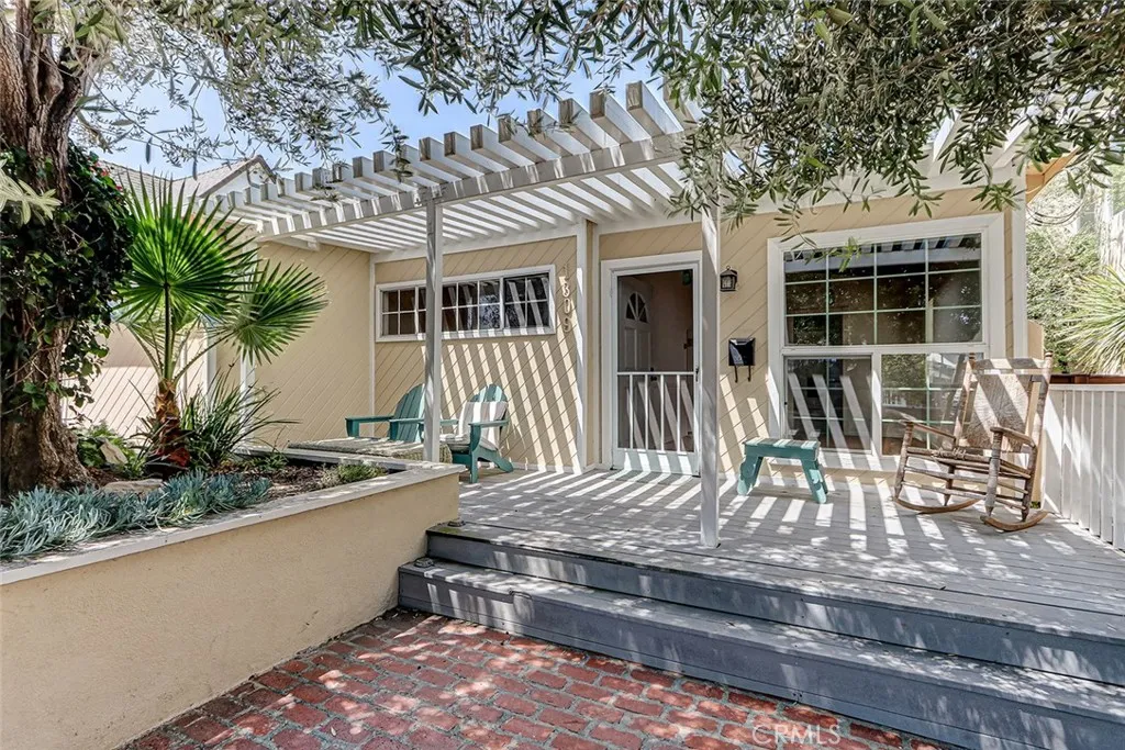 1309 Oak