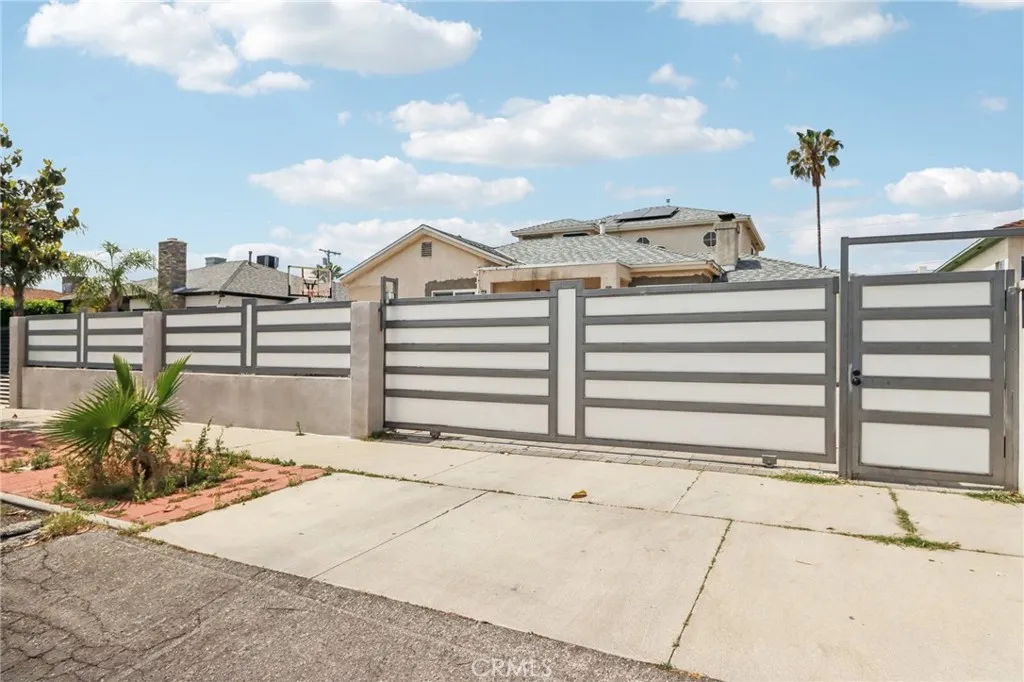 6545 Kraft Avenue, North Hollywood, California 91606 — photo 4