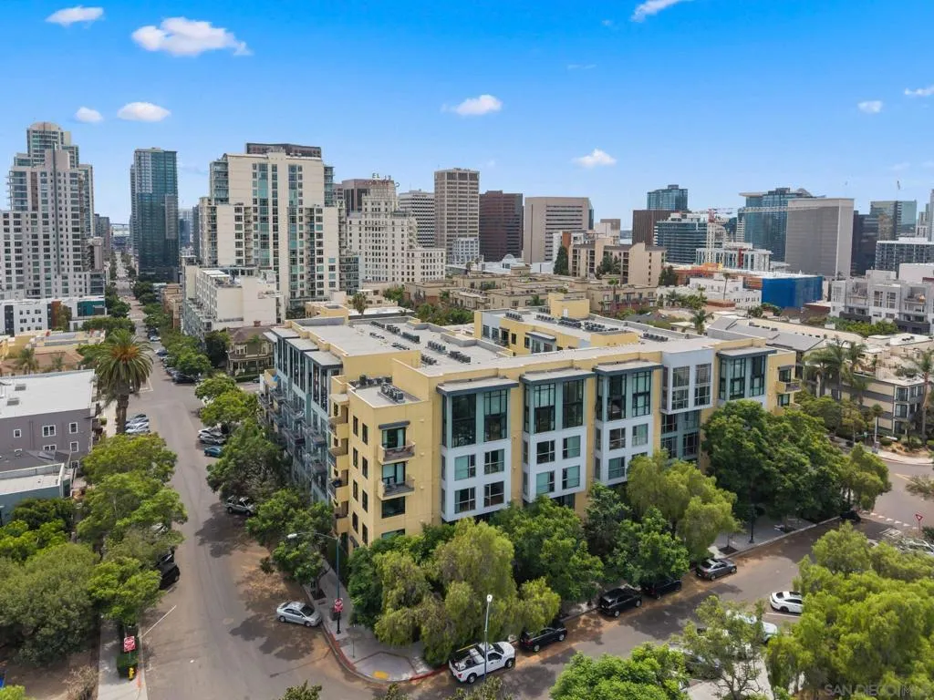 889 Date 142, San Diego, California 92101 — photo 4