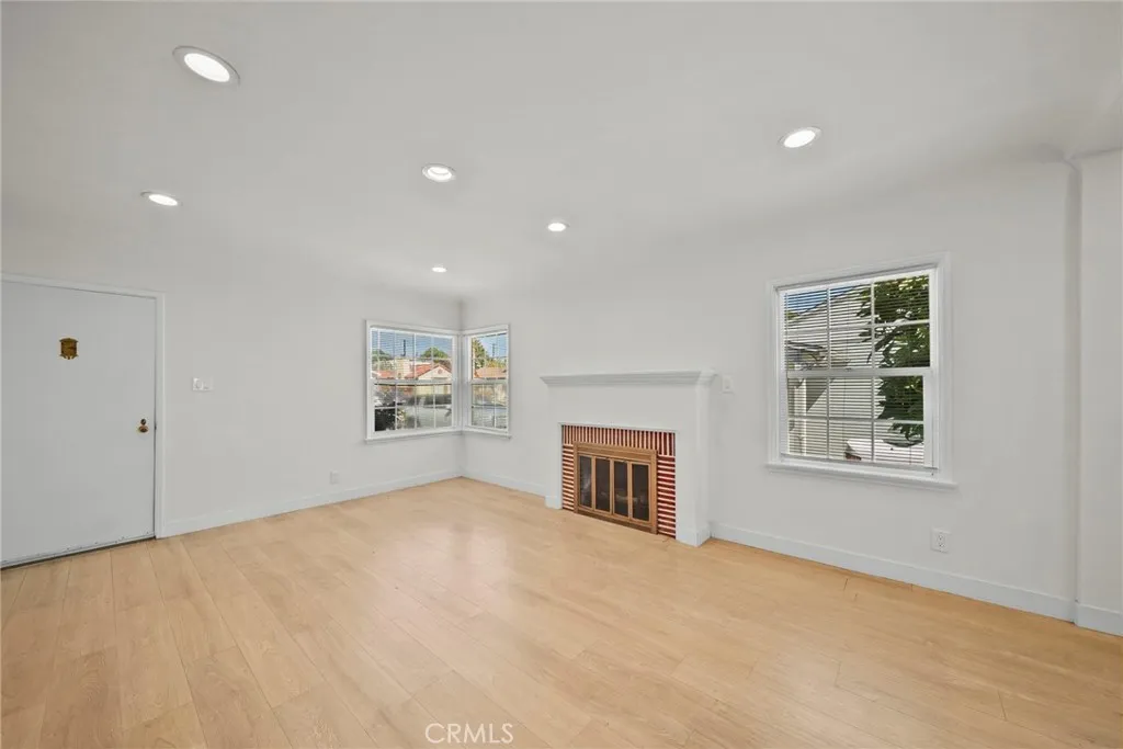 gallery-image 5