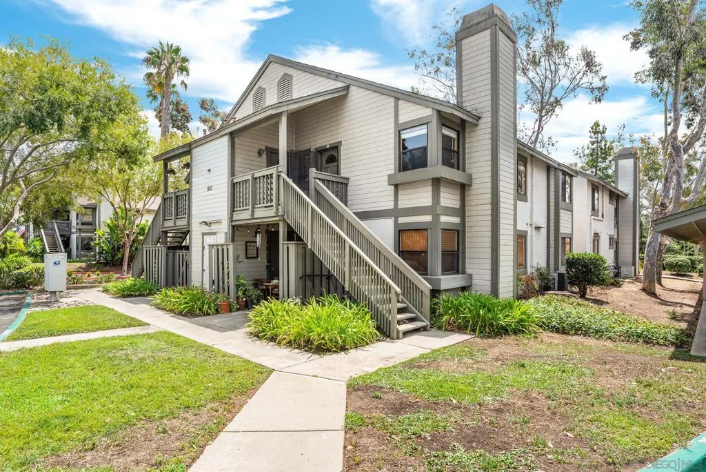 1953 Wellington Ln