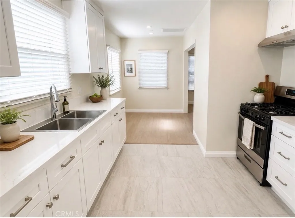 716 Fischer, Glendale, California 91205 — photo 4