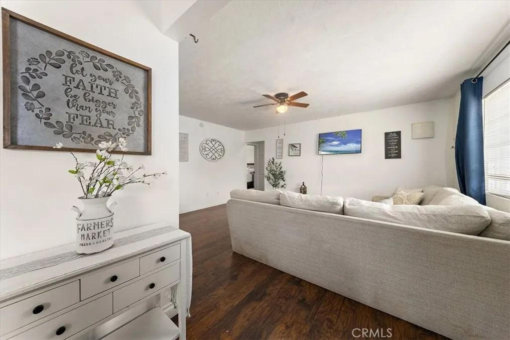 433 S Florida, Banning, California 92220 — photo 4