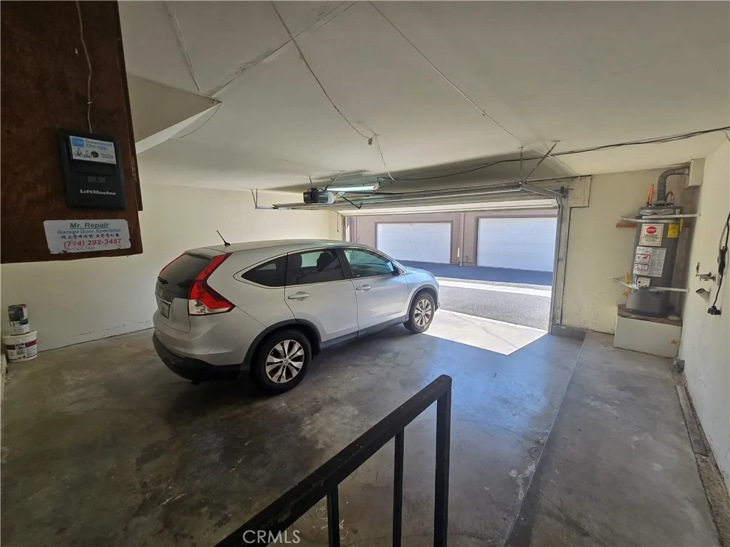 2 Car garage 2 Car garage