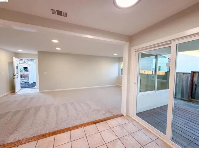 112 Aster Ct, Hercules, California 94547 — photo 4