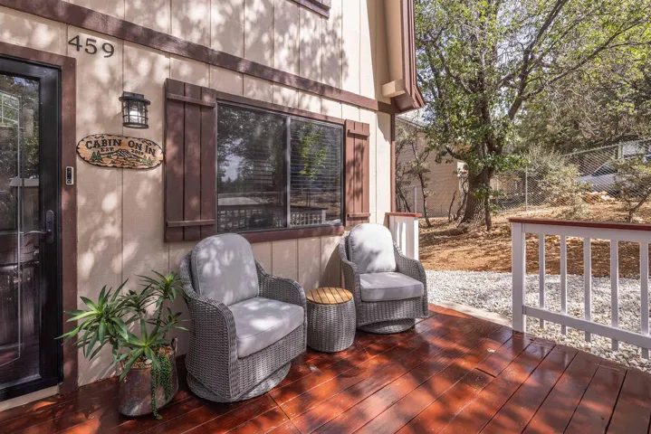 459 Inyo Avenue, Sugarloaf, California 92386 — photo 4